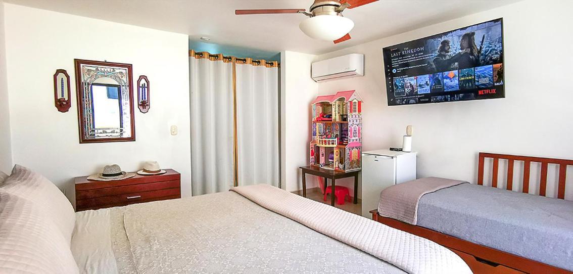 Villa Aurora Beautiful Beachfront Apartment Cancún Exterior foto